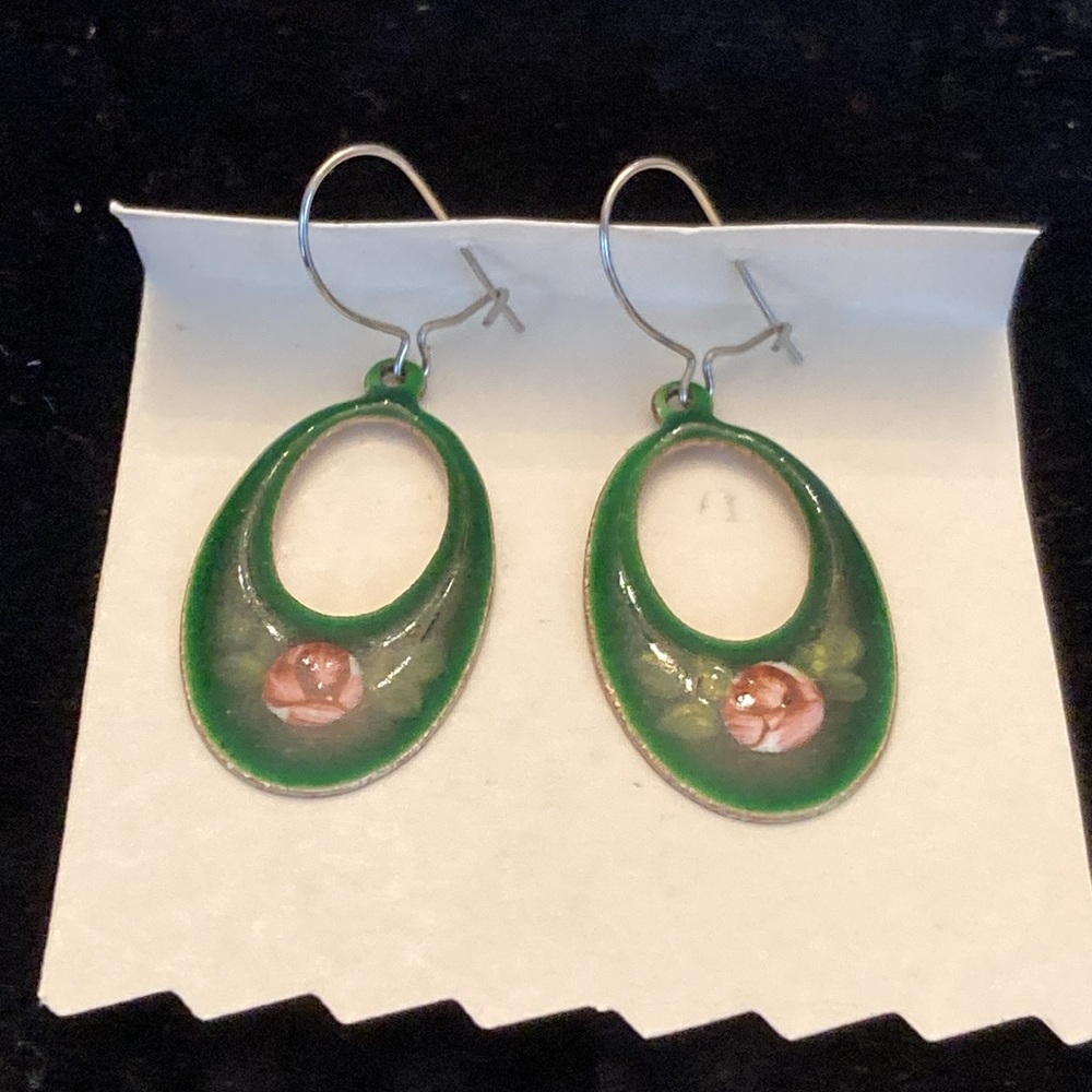 🐸 OVAL DROP Hand painted Green Enamel EARRINGS